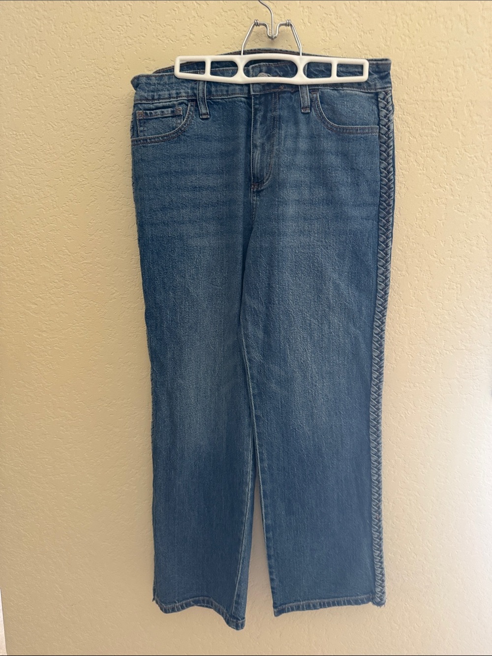 Express Dark Blue Denim Jeans with Contrast Stitching